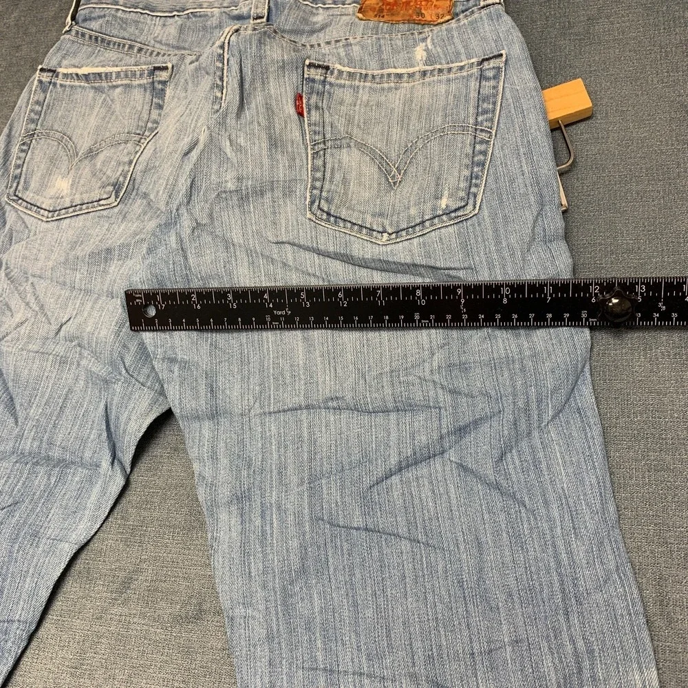 Levi's 514 Slim Straight Jean Men 30x32 Blue Denim Light Wash Distressed Pockets